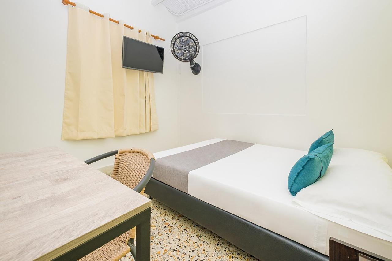 Casa De Pinos Hotel 布卡拉曼加 外观 照片